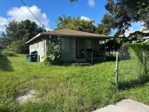 4450 W GORE AVENUE