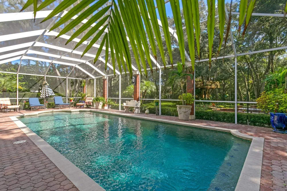 15307 EATON COURT Tampa, FL 33647