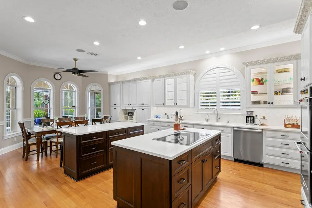 15307 EATON COURT Tampa, FL 33647