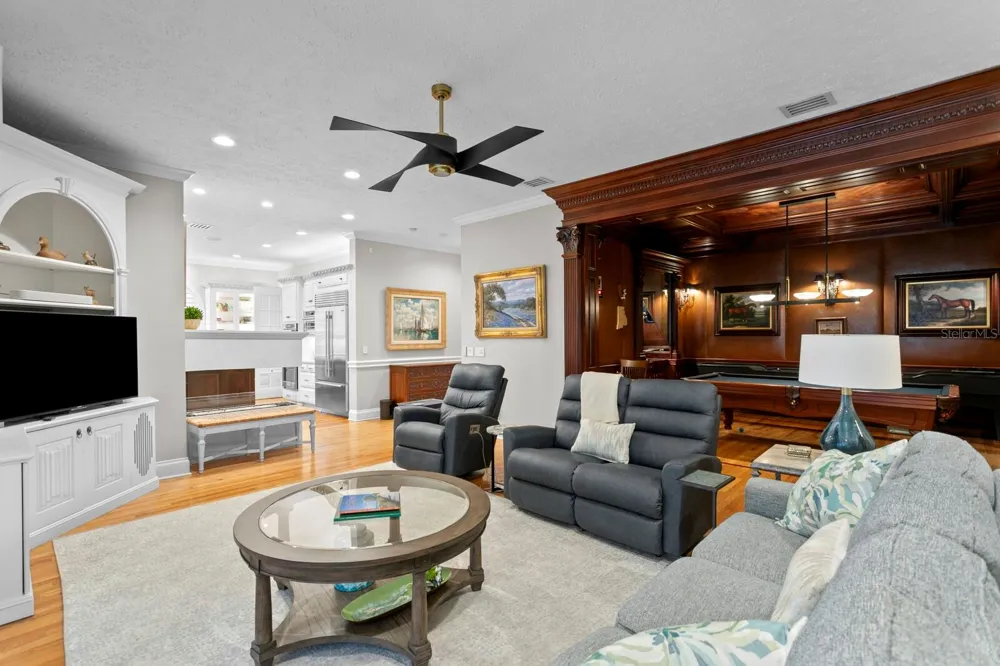 15307 EATON COURT Tampa, FL 33647