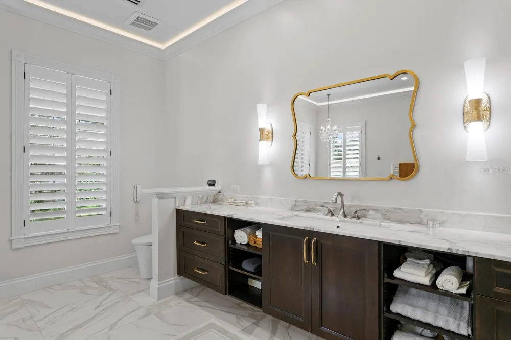 15307 EATON COURT Tampa, FL 33647