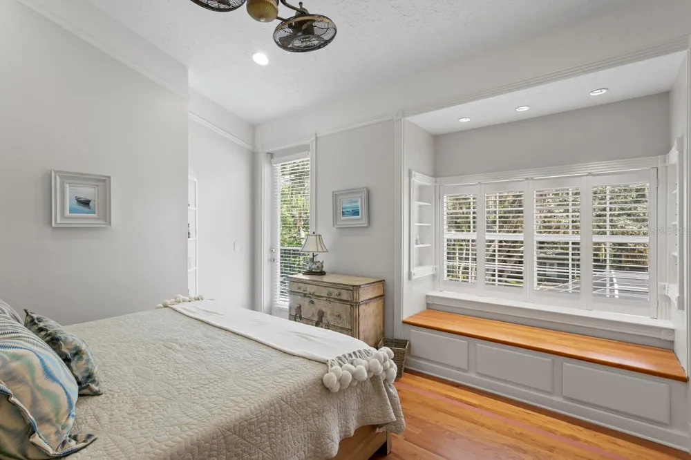 15307 EATON COURT Tampa, FL 33647
