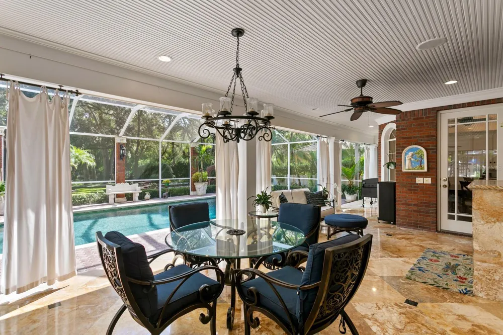 15307 EATON COURT Tampa, FL 33647