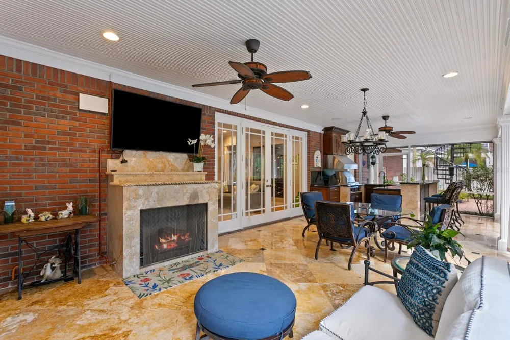 15307 EATON COURT Tampa, FL 33647
