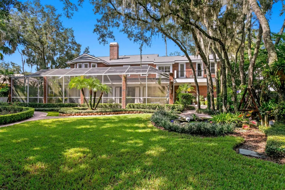 15307 EATON COURT Tampa, FL 33647