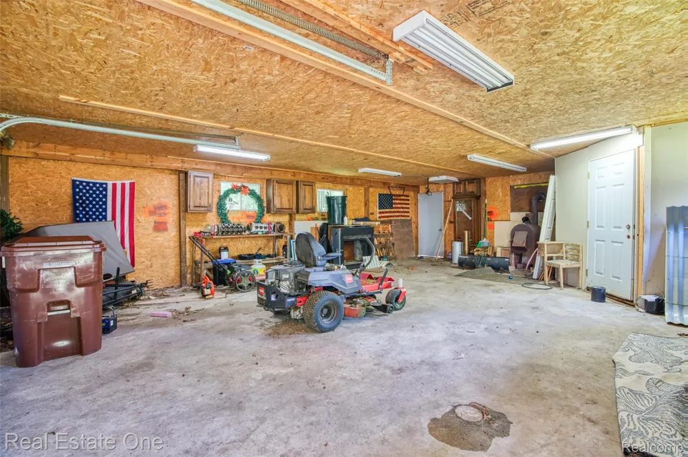 5130 Iosco Road White Oak Township, MI 48892