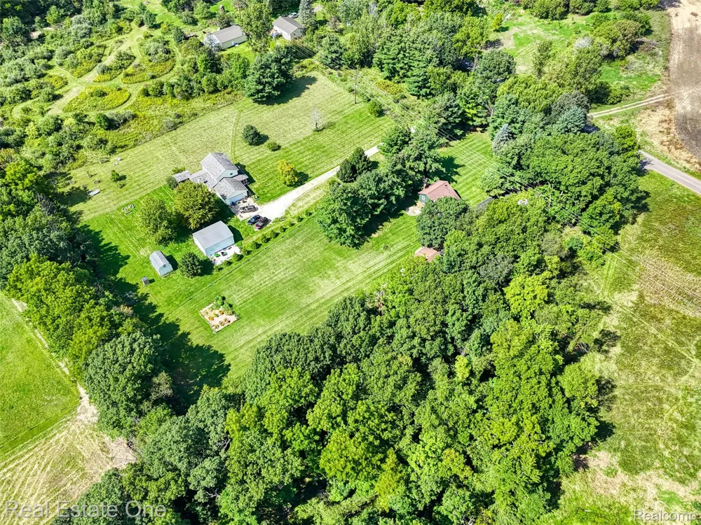 5130 Iosco Road White Oak Township, MI 48892