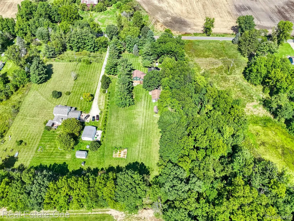 5130 Iosco Road White Oak Township, MI 48892
