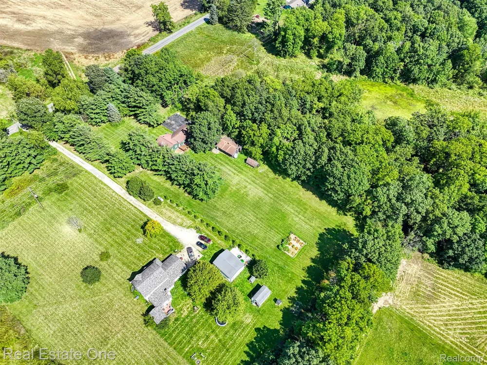 5130 Iosco Road White Oak Township, MI 48892
