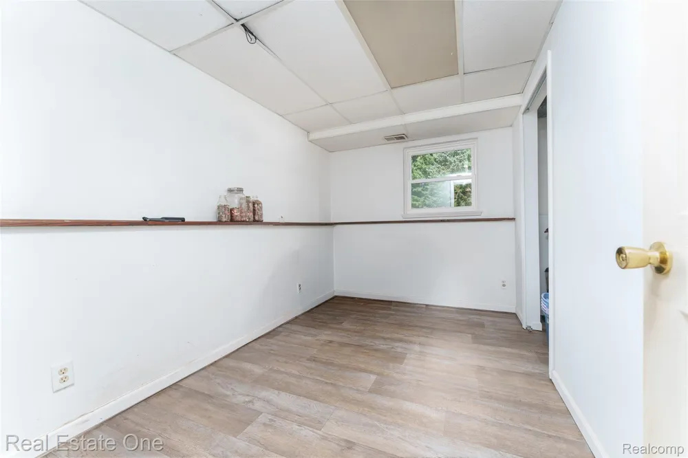5130 Iosco Road White Oak Township, MI 48892