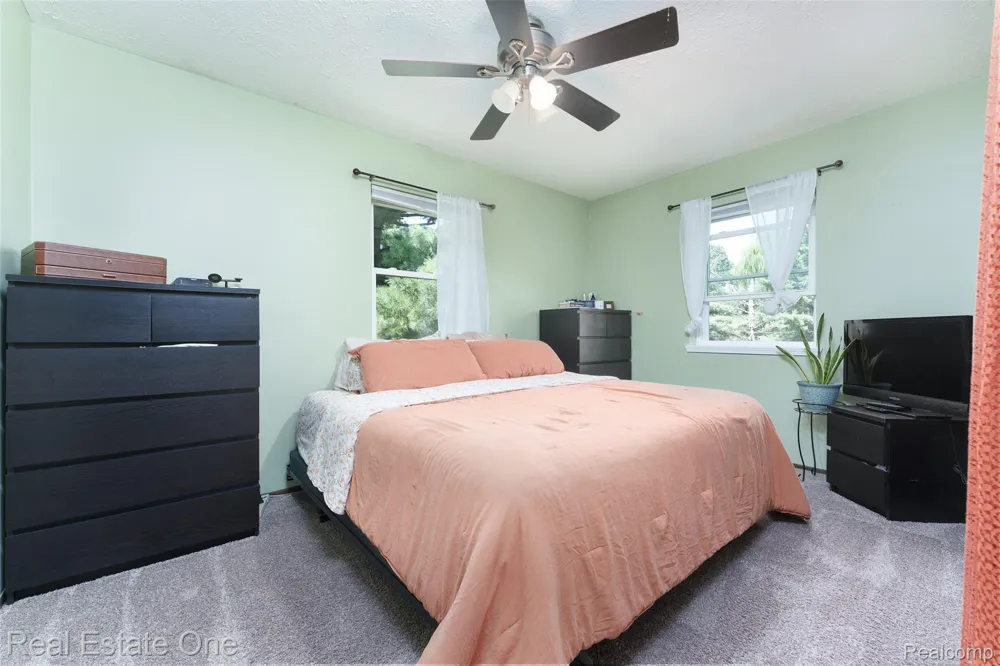 5130 Iosco Road White Oak Township, MI 48892