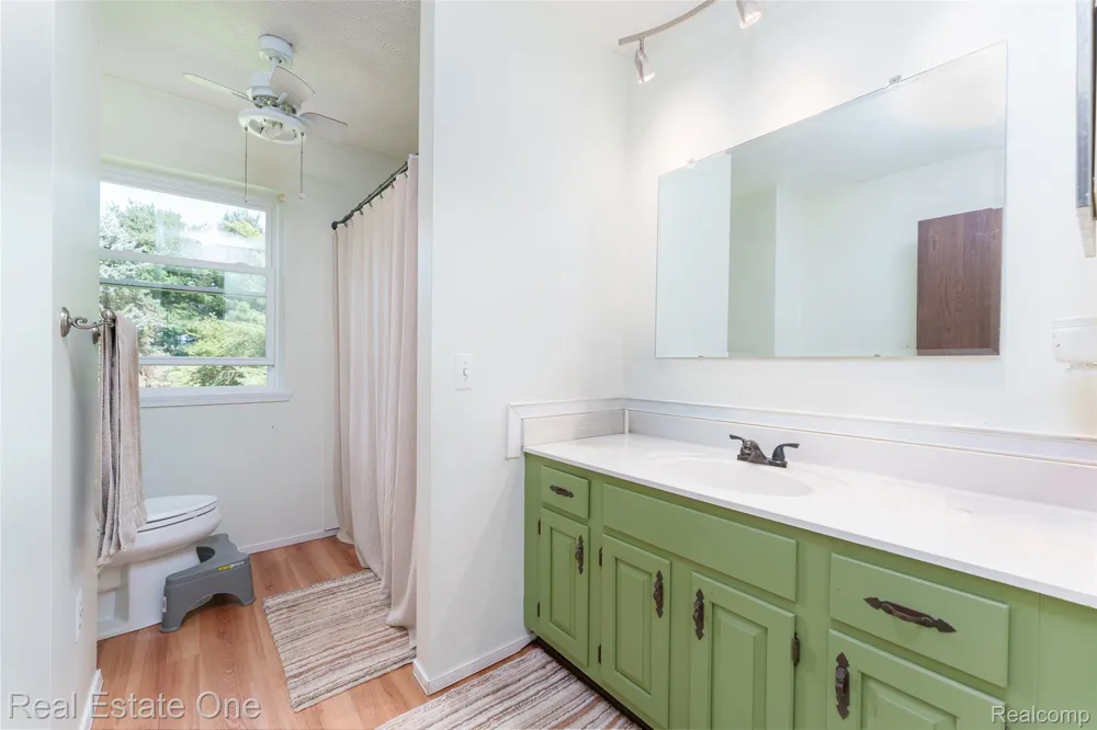 5130 Iosco Road White Oak Township, MI 48892