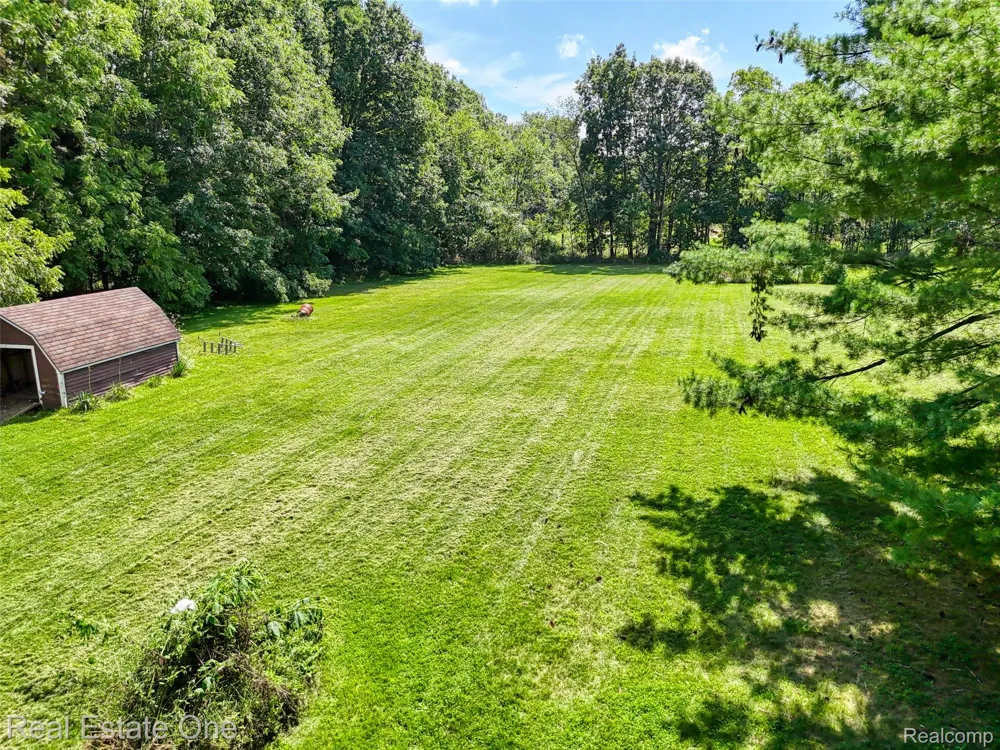 5130 Iosco Road White Oak Township, MI 48892