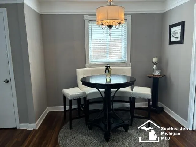 18090 Valade Street Riverview City, MI 48193