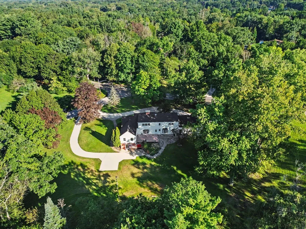 1337 Badgley Road Summit Township, MI 49203