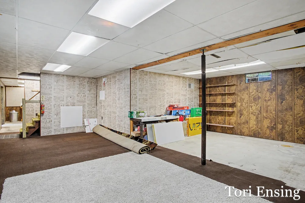 9054 Baker Road Eureka Township, MI 48838