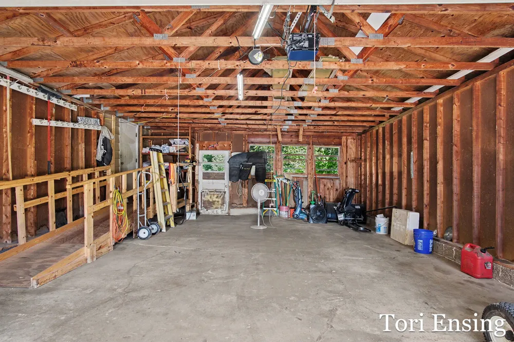9054 Baker Road Eureka Township, MI 48838