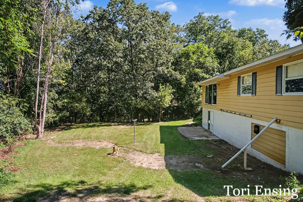 9054 Baker Road Eureka Township, MI 48838