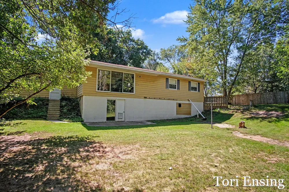 9054 Baker Road Eureka Township, MI 48838