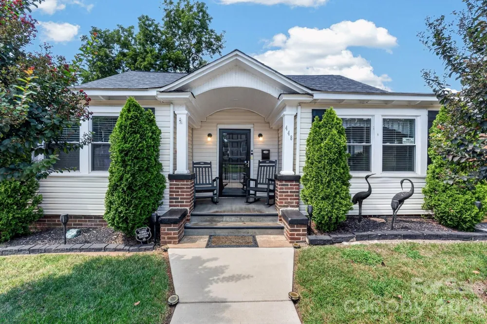 448 1st Street SW Hickory, NC 28602