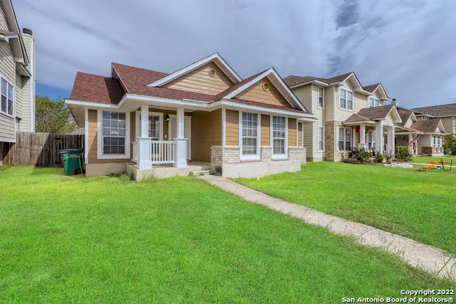 5835 MIDCROWN DR San Antonio, TX 78218