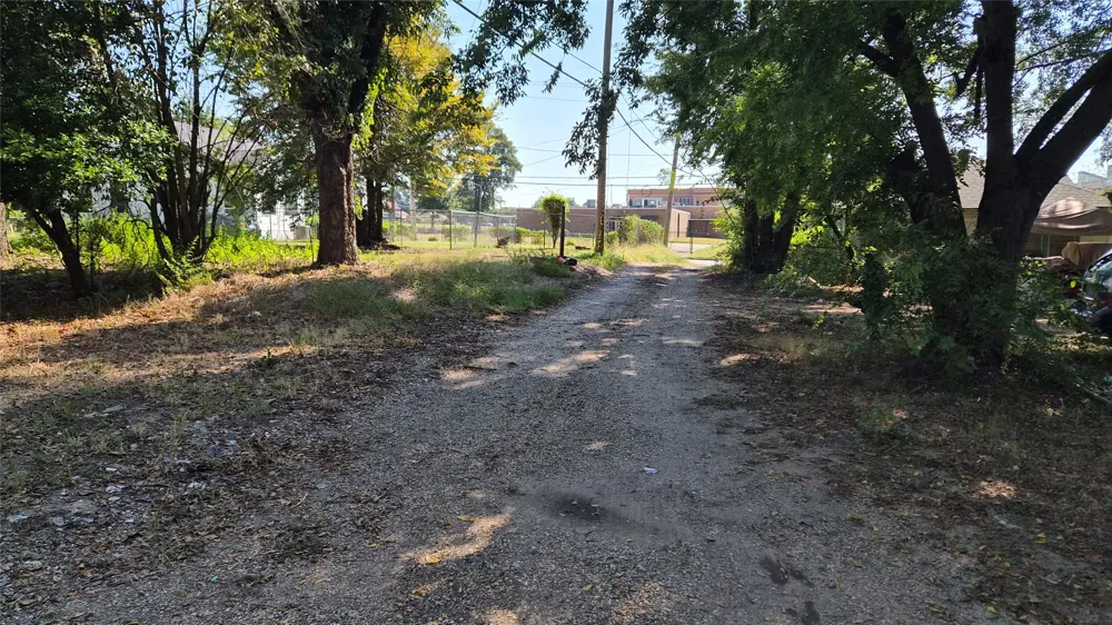2812 Milton Street Shreveport, LA 71109