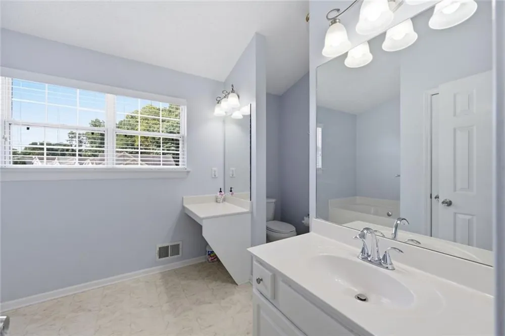 3279 Benthollow Lane Duluth, GA 30096