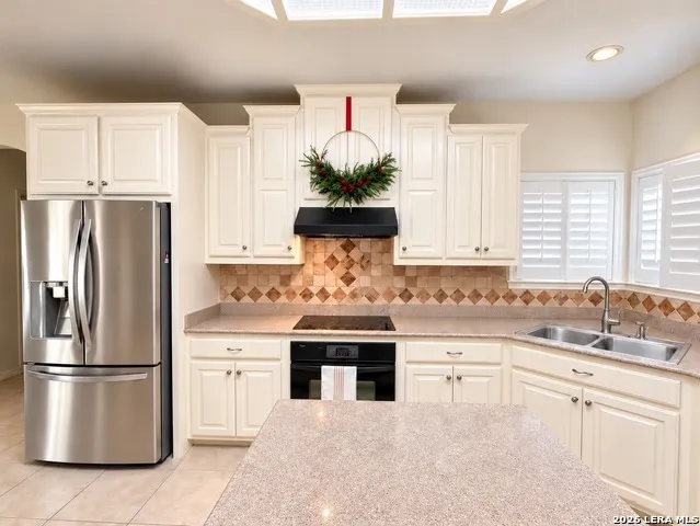 26017 LEWIS RANCH RD New Braunfels, TX 78132