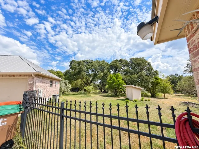 26017 LEWIS RANCH RD New Braunfels, TX 78132