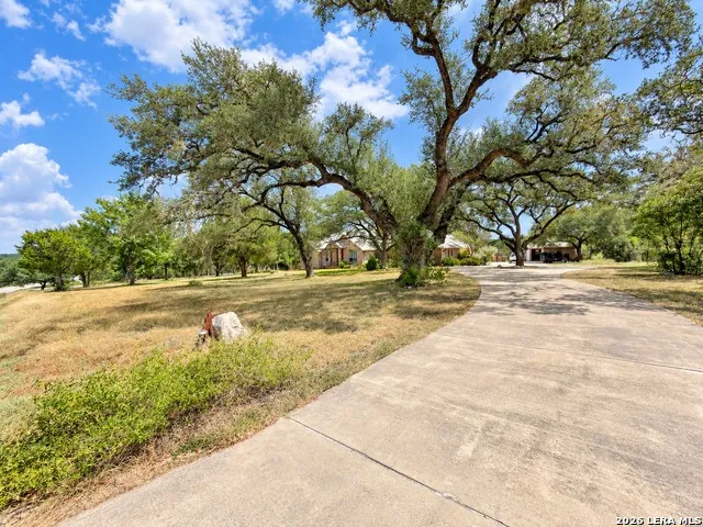 26017 LEWIS RANCH RD New Braunfels, TX 78132