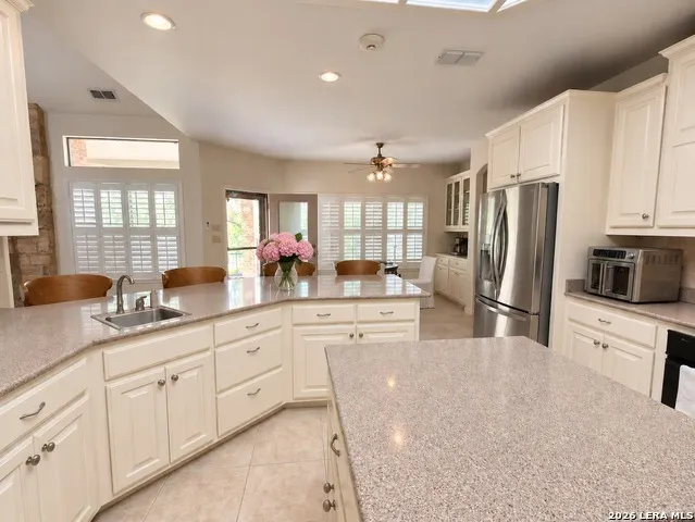 26017 LEWIS RANCH RD New Braunfels, TX 78132