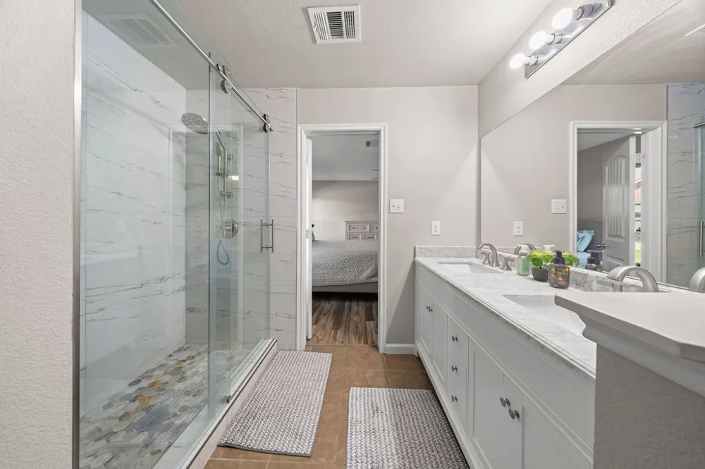 2102 Meadow View Drive Princeton, TX 75407