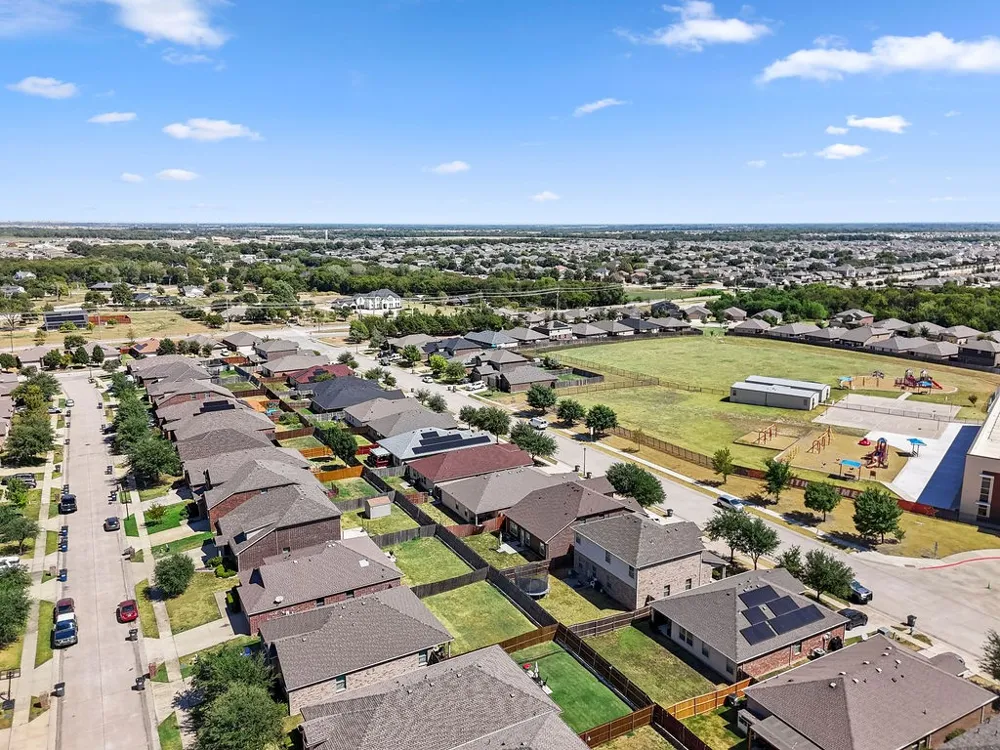 2102 Meadow View Drive Princeton, TX 75407