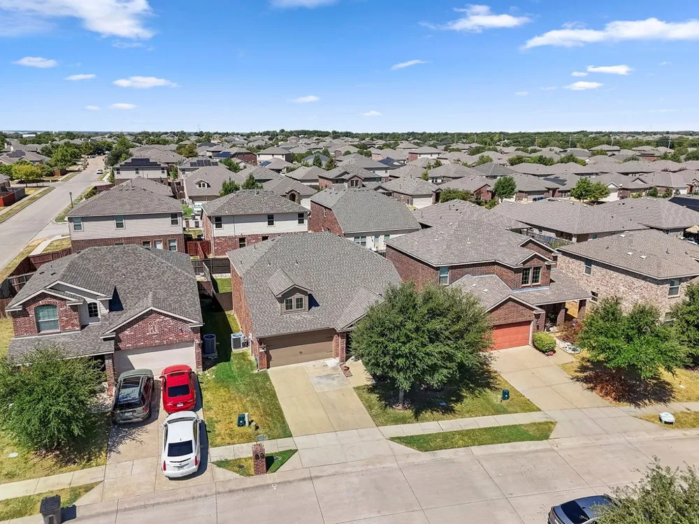 2102 Meadow View Drive Princeton, TX 75407
