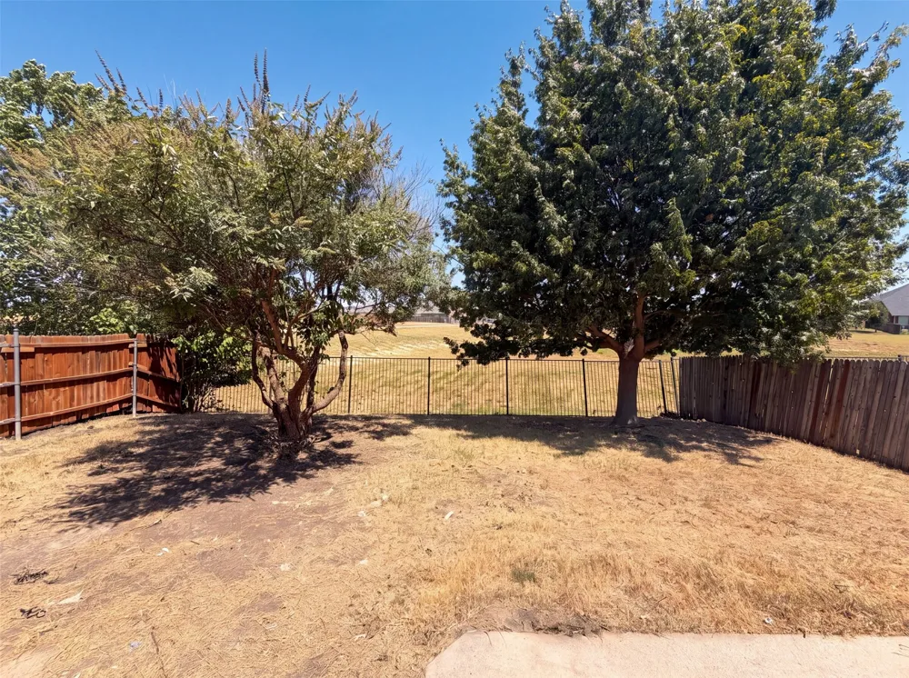 5928 Deck House Road Fort Worth, TX 76179