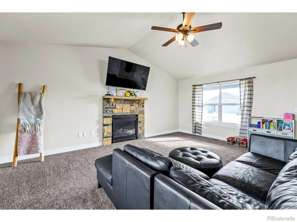 1114 Cottontail Lane Wiggins, CO 80654