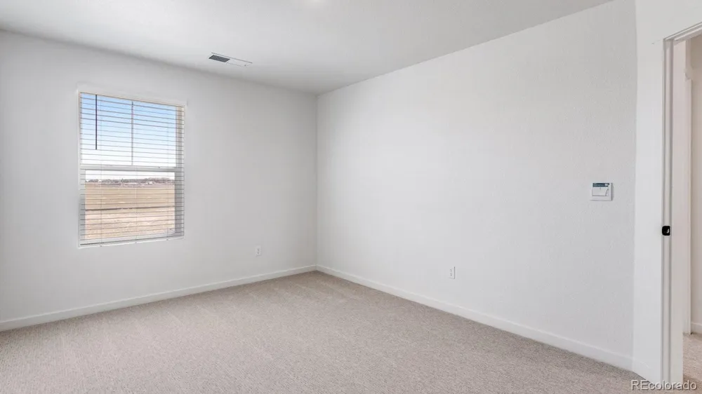 697 Ukraine Street Aurora, CO 80018