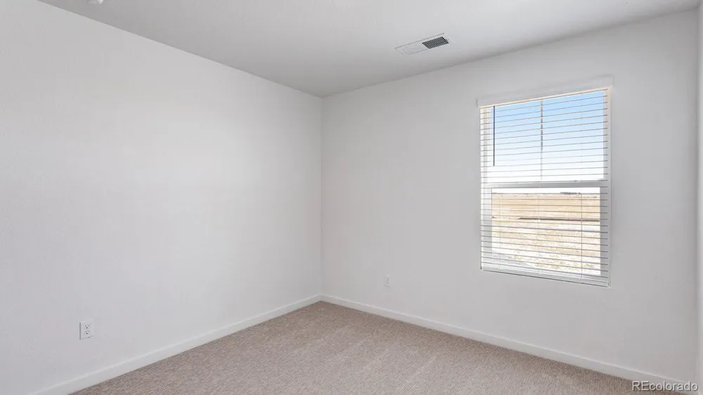 697 Ukraine Street Aurora, CO 80018