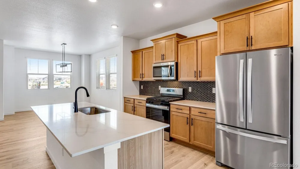 697 Ukraine Street Aurora, CO 80018
