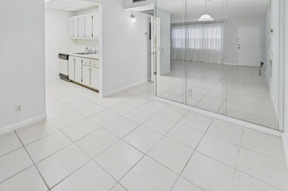 13155 SW 7TH COURT #103E Pembroke Pines, FL 33027