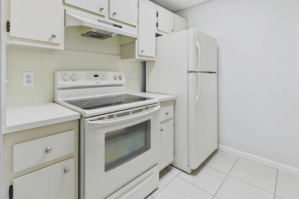 13155 SW 7TH COURT #103E Pembroke Pines, FL 33027