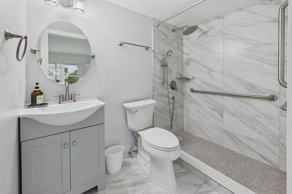 13155 SW 7TH COURT #103E Pembroke Pines, FL 33027