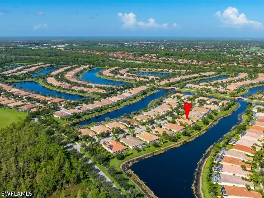 Genova Court Naples, FL 34114