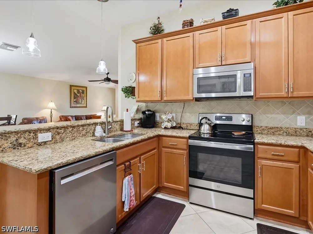 Genova Court Naples, FL 34114