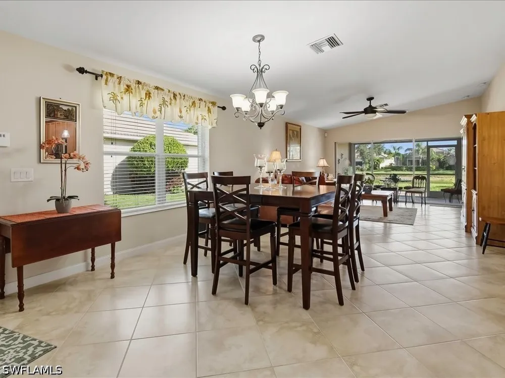Genova Court Naples, FL 34114