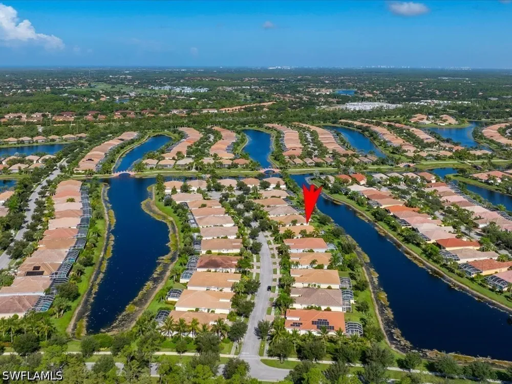 Genova Court Naples, FL 34114