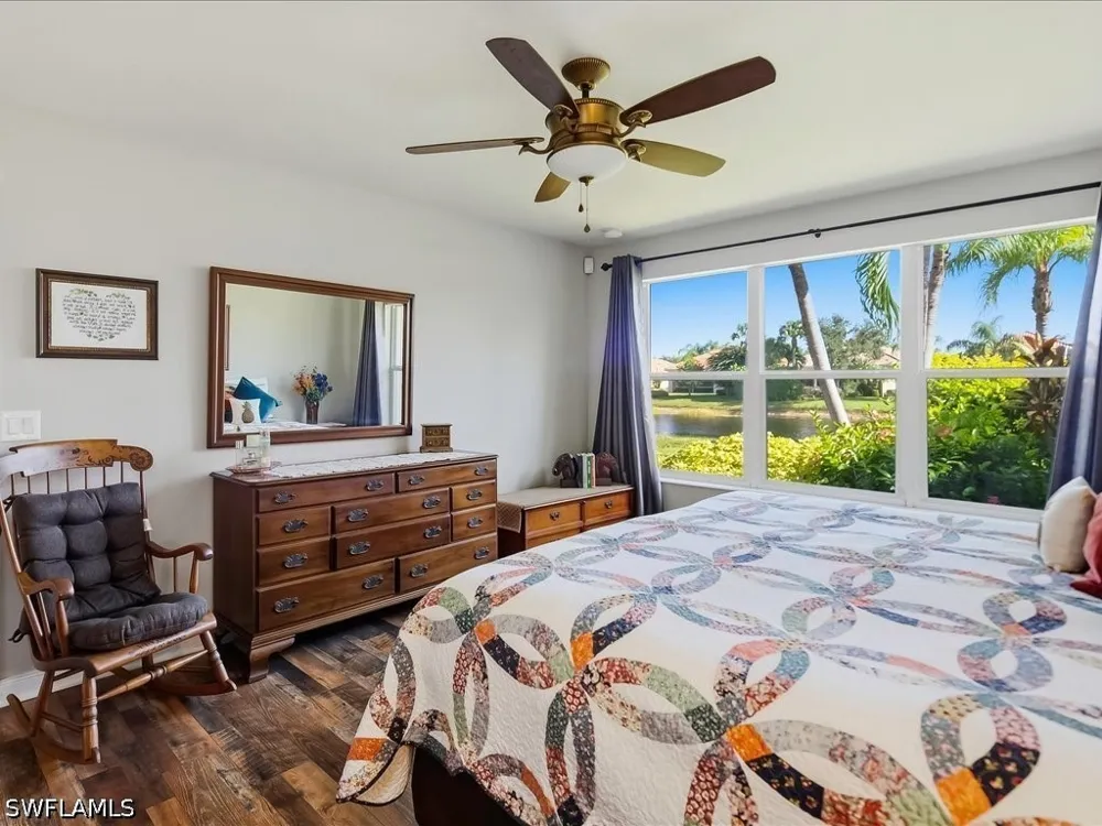 Genova Court Naples, FL 34114