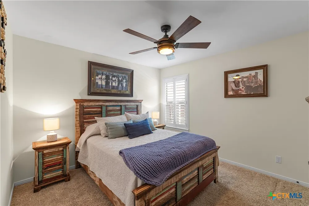 101 Gabbiano Court Victoria, TX 77904