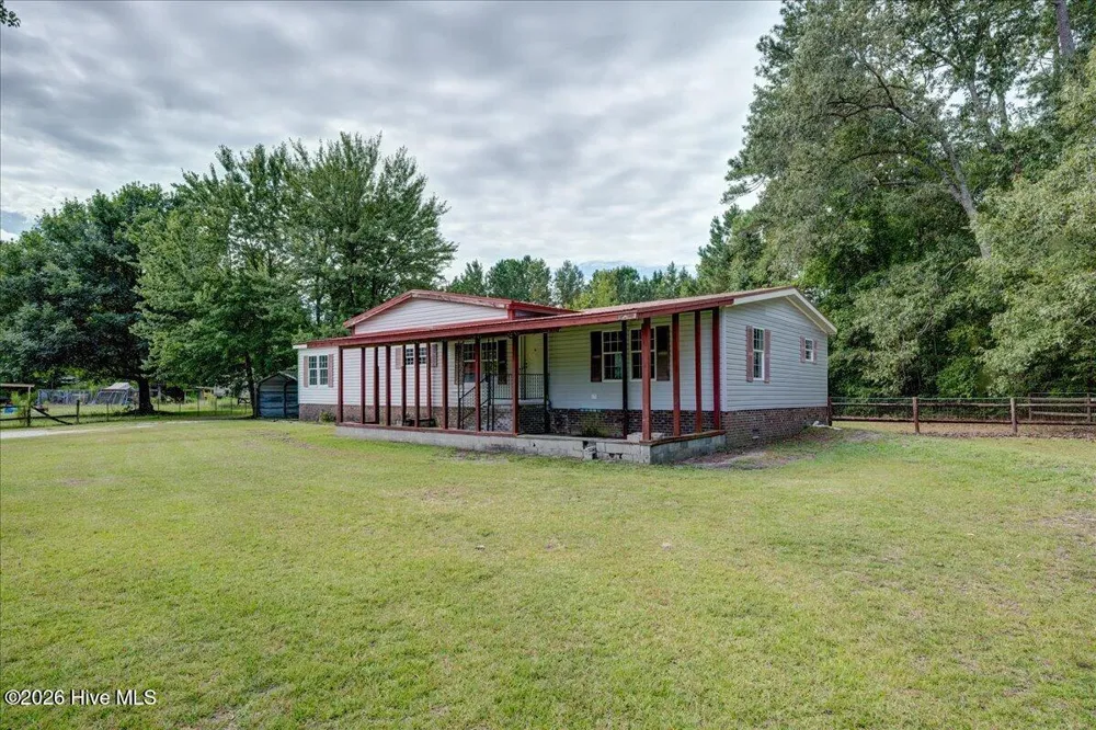 102 Gloria Court Vanceboro, NC 28586