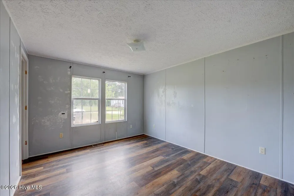 102 Gloria Court Vanceboro, NC 28586